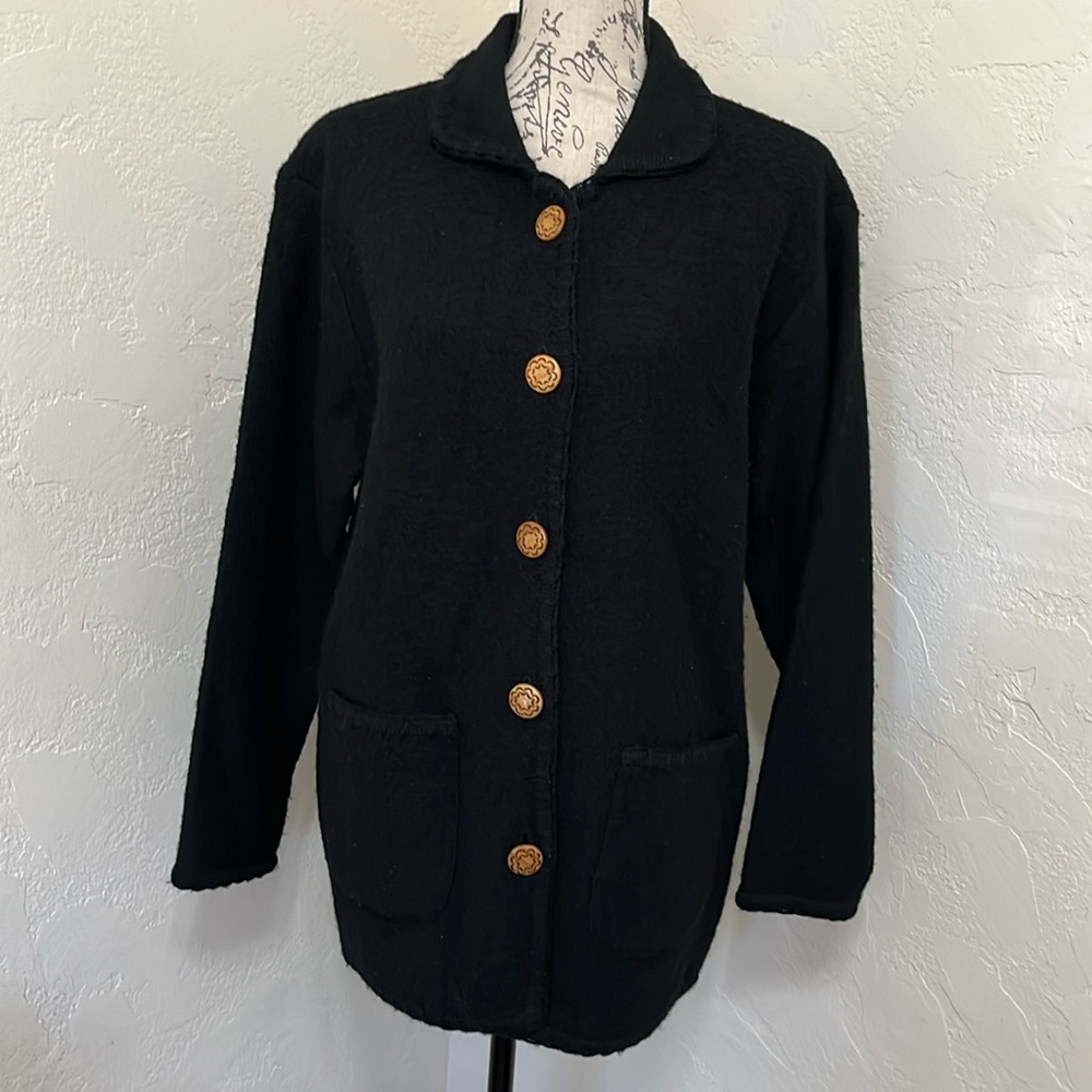 Ann Wi Women’s Wool Black Sweater Size Medium